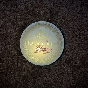 Too faced highlighter